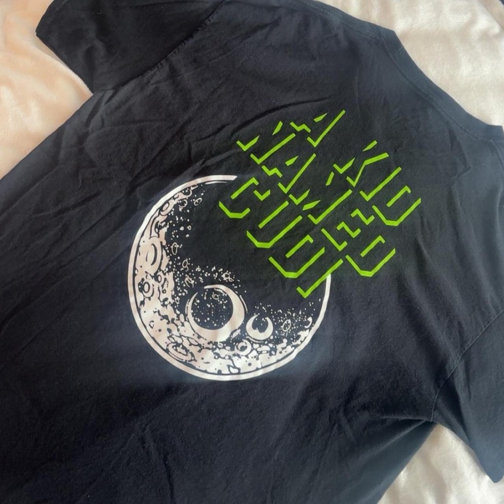 Black & green A Kid Named Cuii band tee